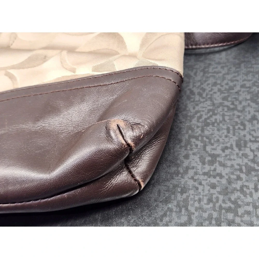 Coach Signature Leather Sateen Tan Brown F18862 Crossbody Bag Convertible Strap